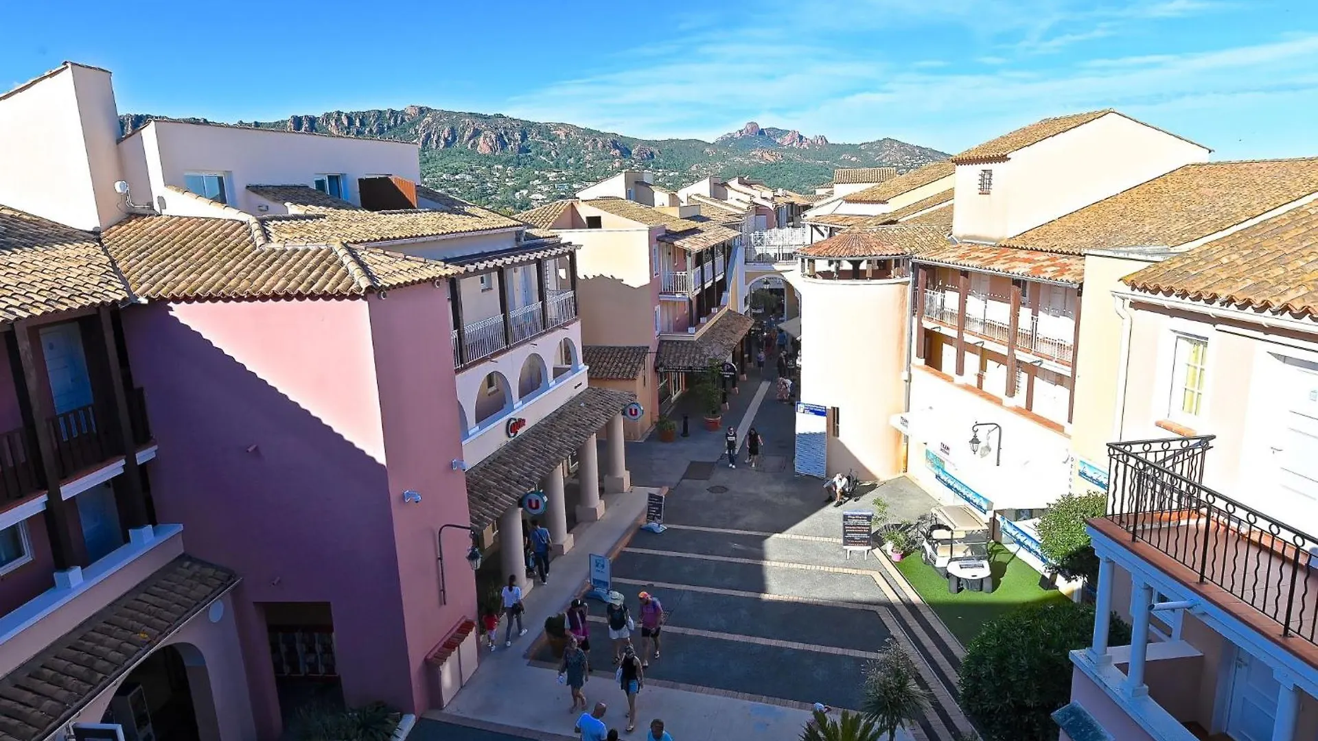 Saint-Raphaël Apartment Village Cap Esterel - Le Village-1 By Interhome 0*,