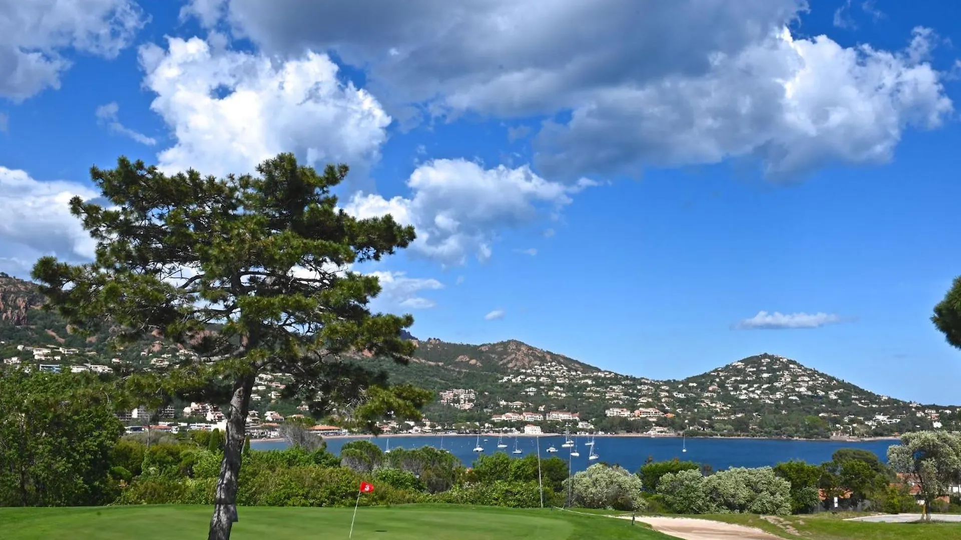 Saint-Raphaël Apartment Village Cap Esterel - Le Village-1 By Interhome