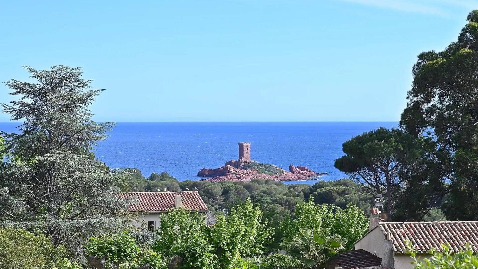 Saint-Raphaël Apartment Village Cap Esterel - Le Village-1 By Interhome